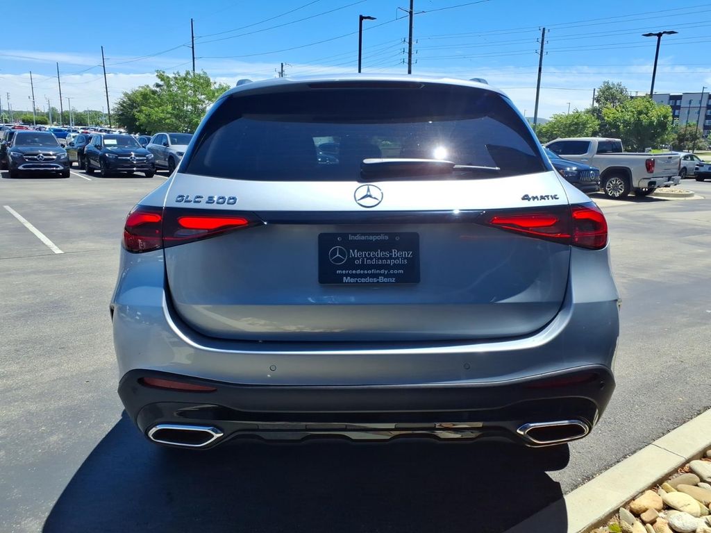 New 2026 Cirrus Silver Metallic Mercedes-Benz GLC 300 image 5
