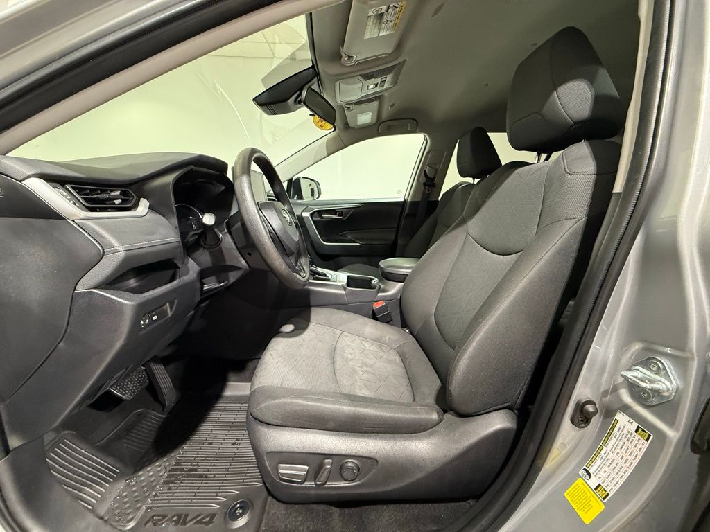 Thumbnail: 2024 Toyota RAV4 - 13