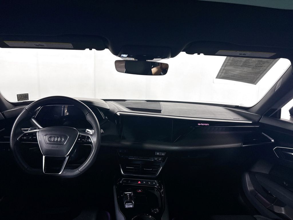 2023 Audi e-tron GT Prestige