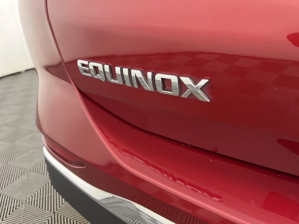 Thumbnail: 2019 Chevrolet Equinox - 3