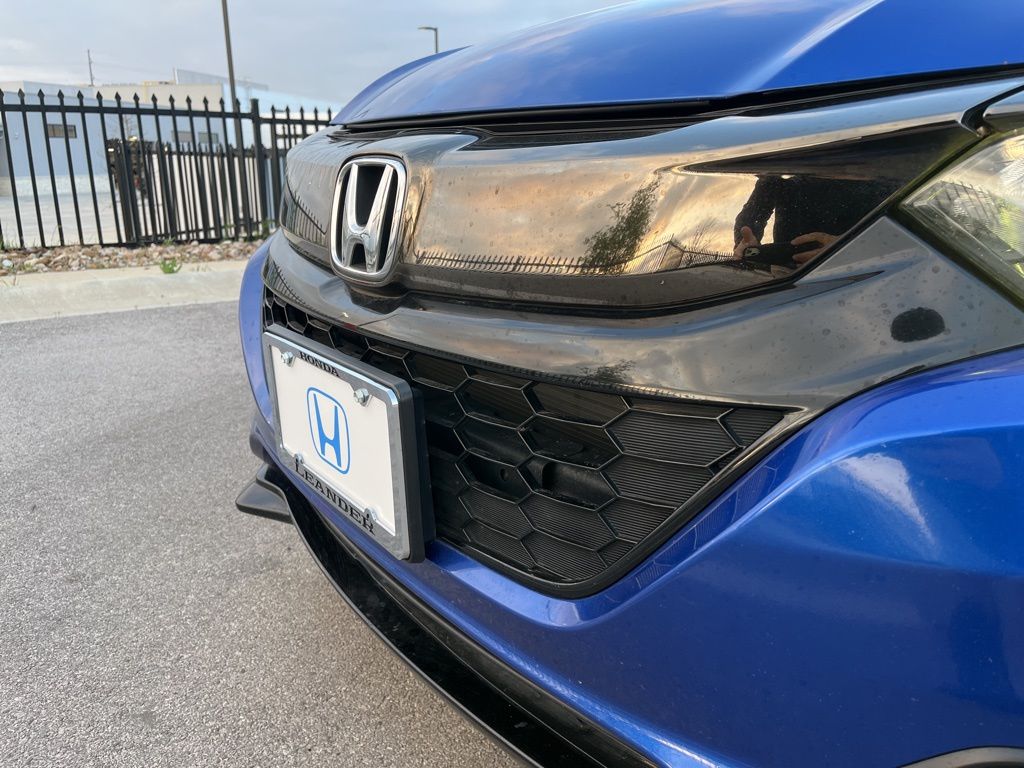 Thumbnail: 2021 Honda HR-V - 15