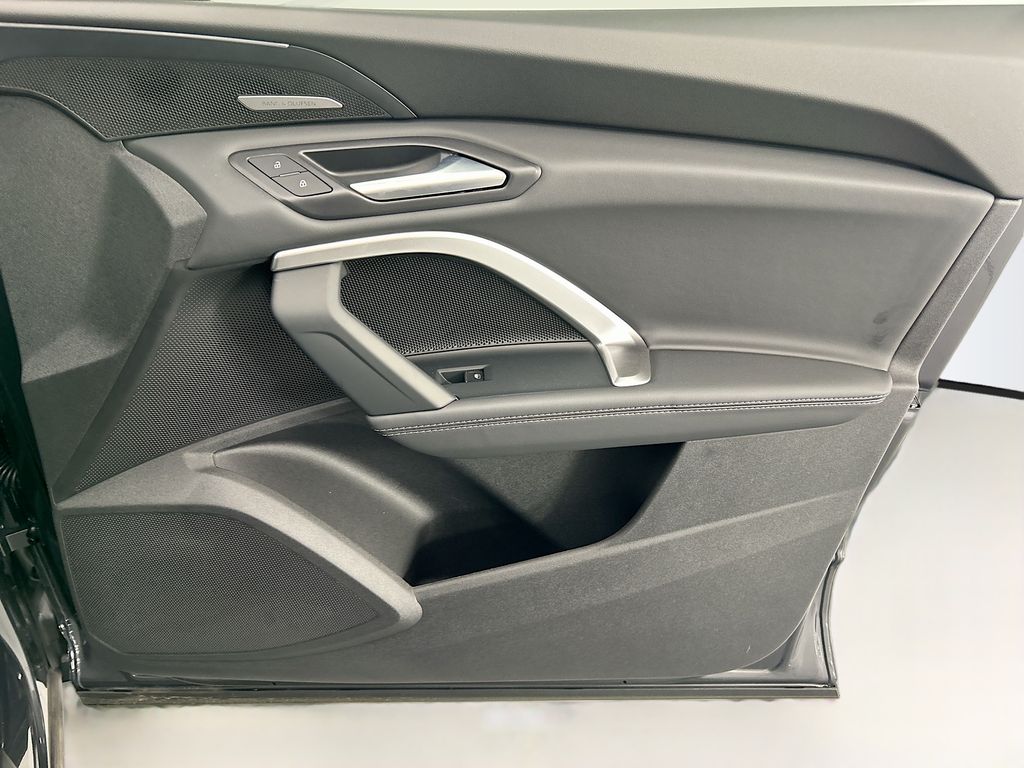 Thumbnail: 2026 Audi Q5 - 24