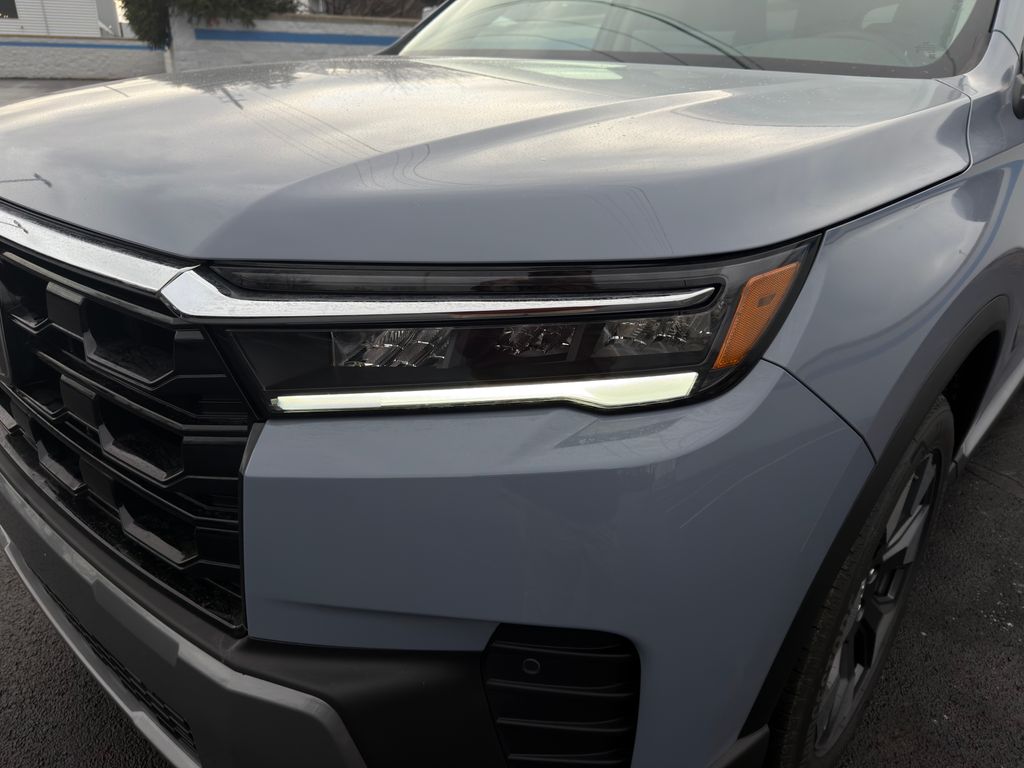 Thumbnail: 2026 Honda Pilot - 9