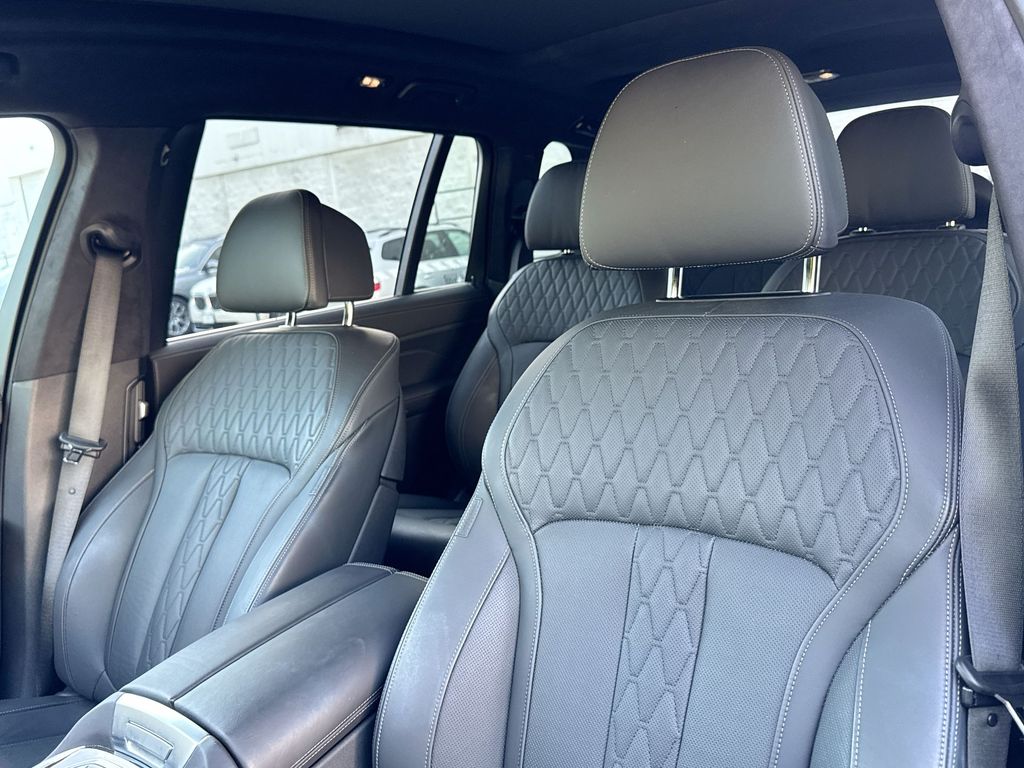2024 BMW X7 M60i 2