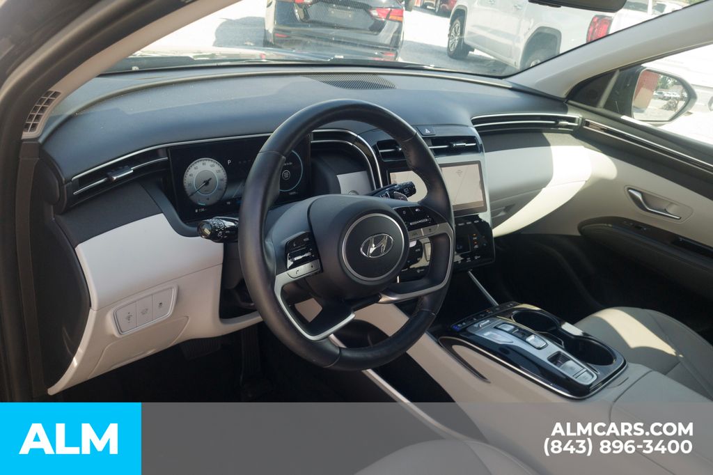 Used 2024 Black Hyundai Limited image 5