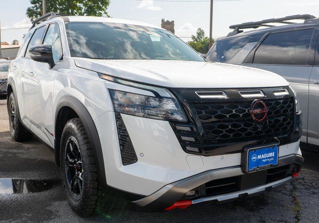 2026 Nissan Pathfinder Rock Creek White at South Hills Kia
