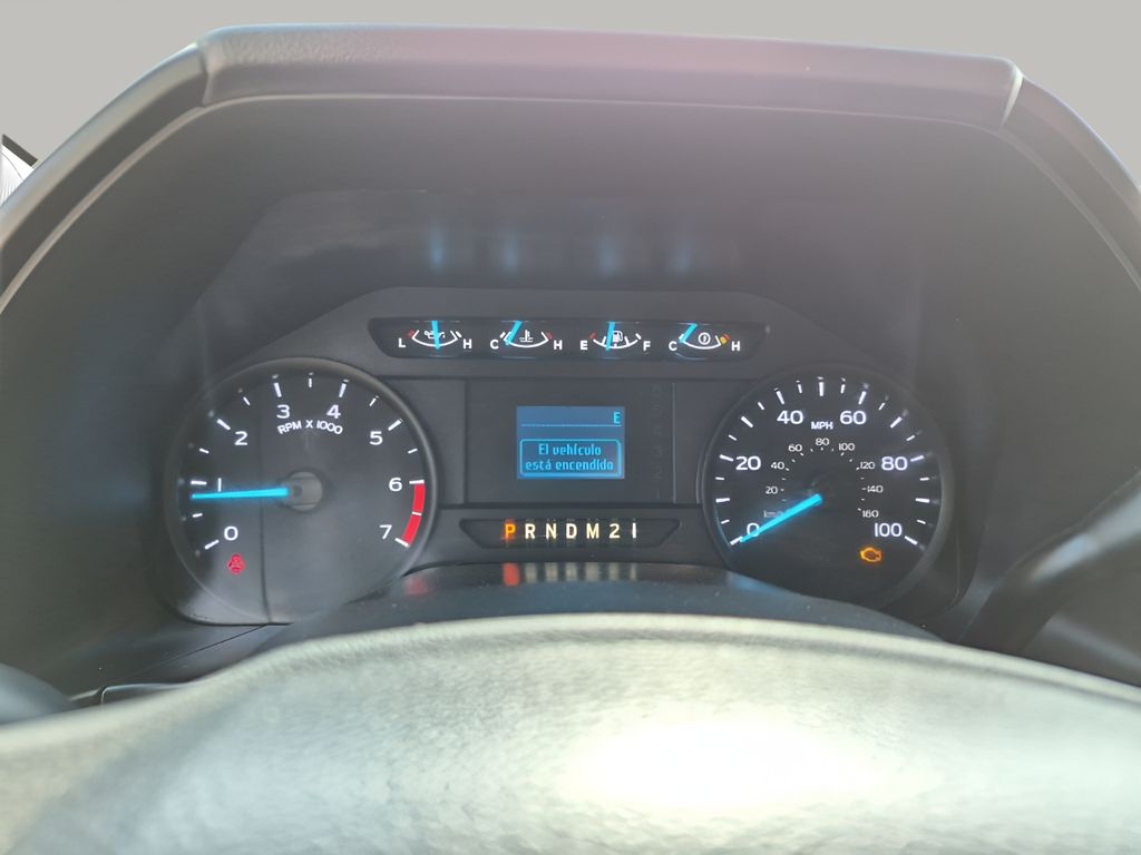 Used 2019 White Ford XL image 36