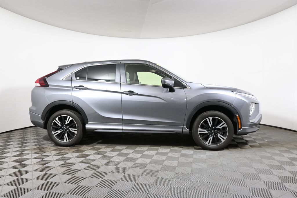 Thumbnail: 2024 Mitsubishi Eclipse Cross - 8