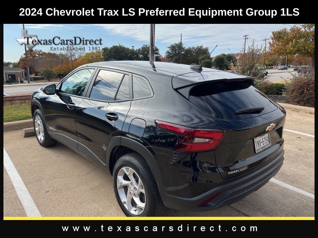 2024 Chevrolet Trax LS 12