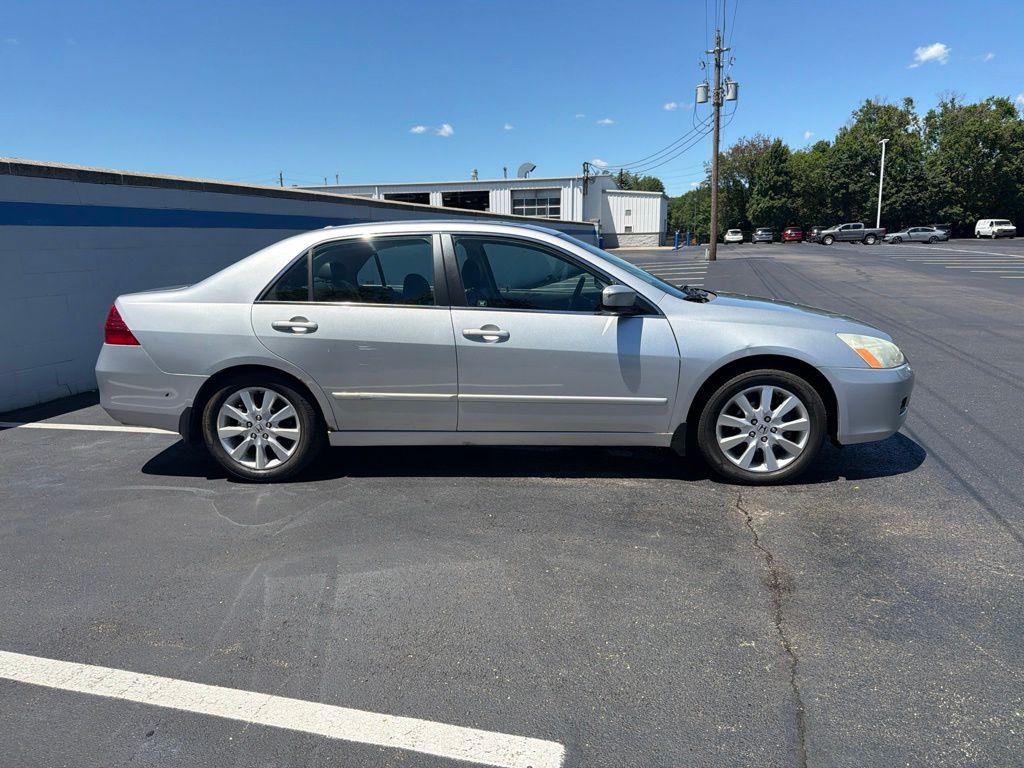 Thumbnail: 2007 Honda Accord - 6