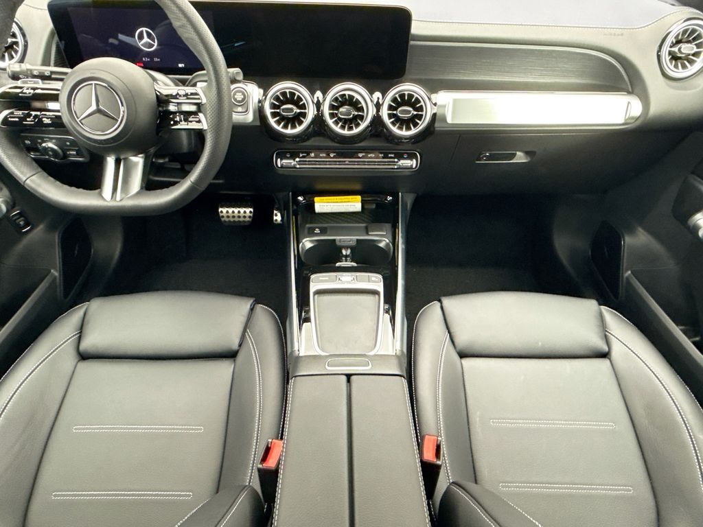 Thumbnail: 2026 Mercedes-Benz GLB - 13