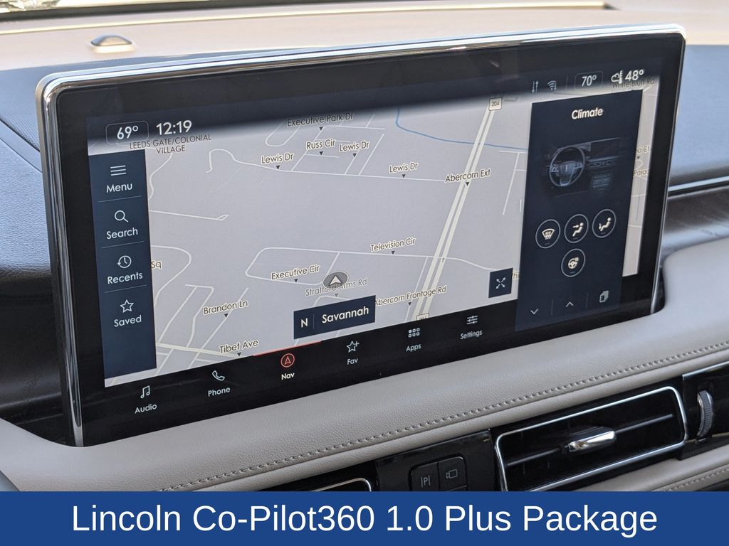 2022 Lincoln Nautilus Reserve