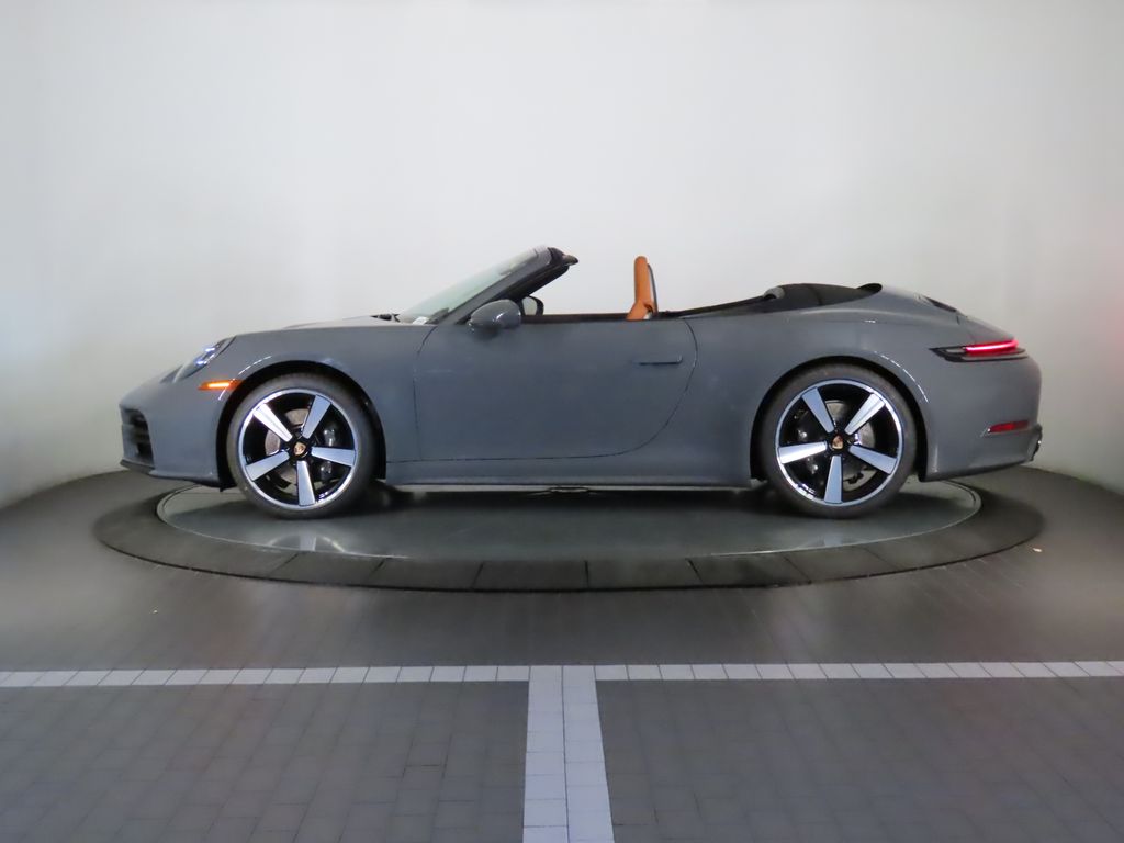 Thumbnail: 2025 Porsche 911 - 12