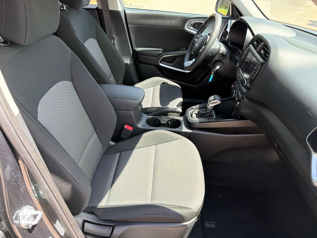 Used 2025 Gray Kia LX image 13