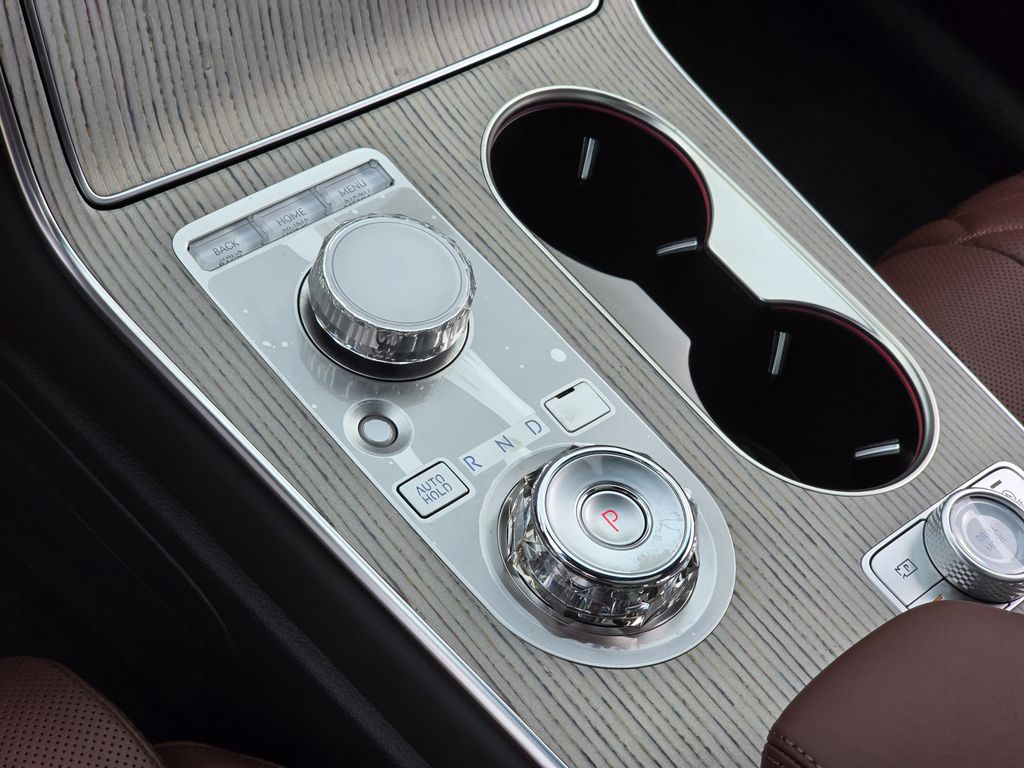 2025 GENESIS GV80 Prestige - Photo 17