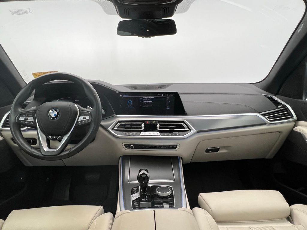 2022 BMW X5 xDrive45e 11