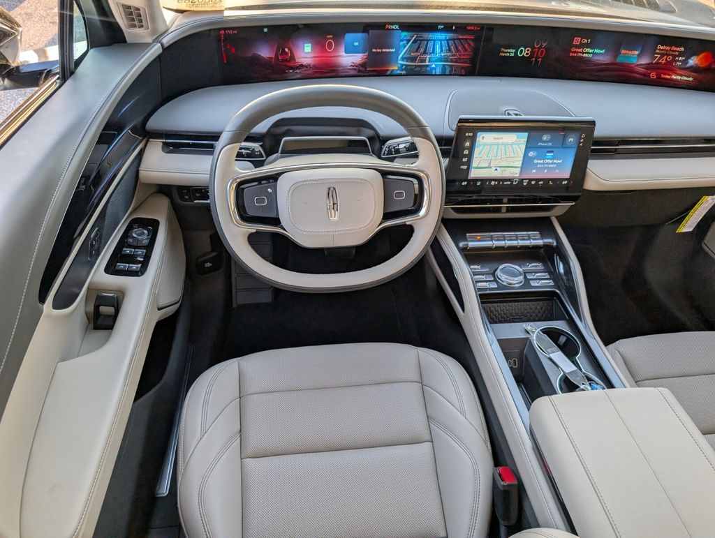 new 2025 Lincoln Nautilus car, priced at $55,728