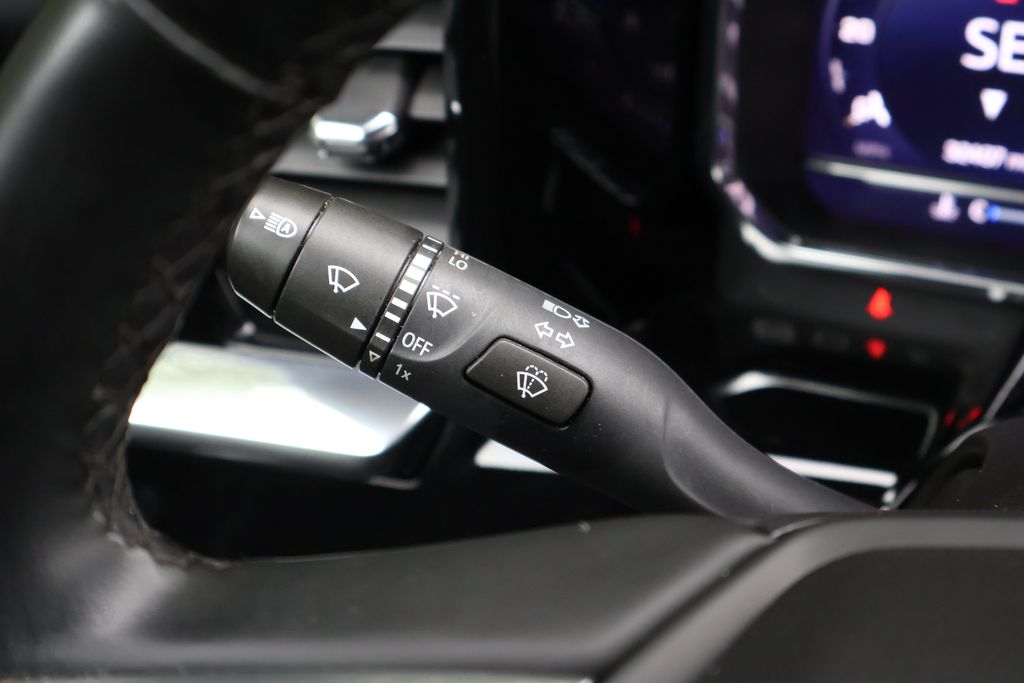 2023 Chevrolet Silverado 1500 LT 22