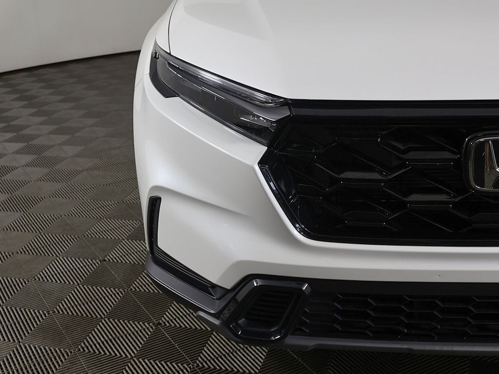 Certified Used 2025 White Honda Sport image 12