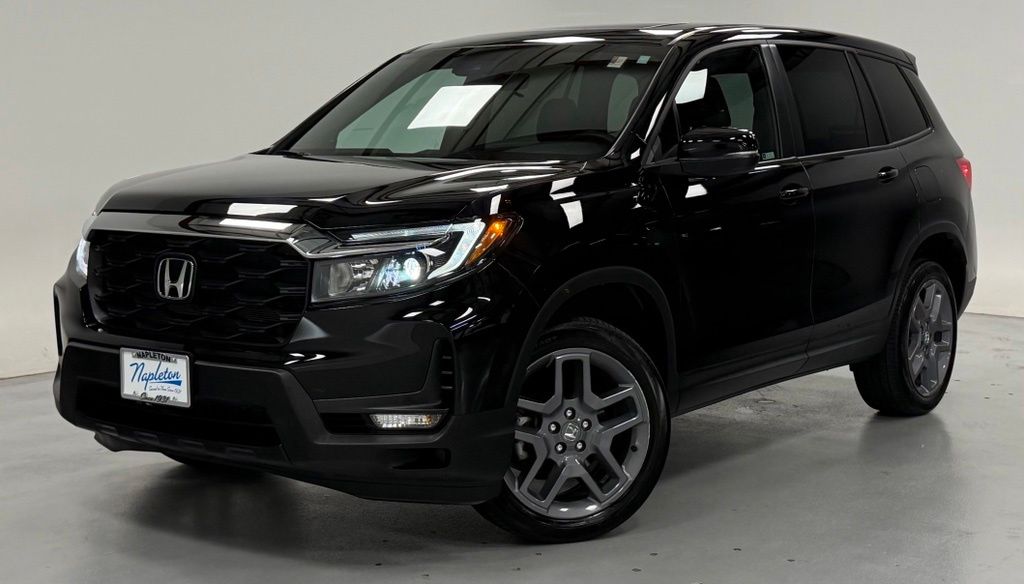 Crystal Black Pearl 2023 Honda Passport SUV / Crossover All-Wheel Drive 9-Speed Automatic