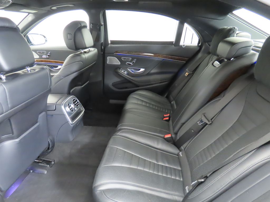 Thumbnail: 2016 Mercedes-Benz S-Class - 20