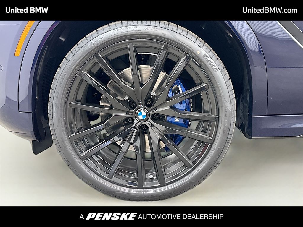 Thumbnail: 2027 BMW X6 - 2