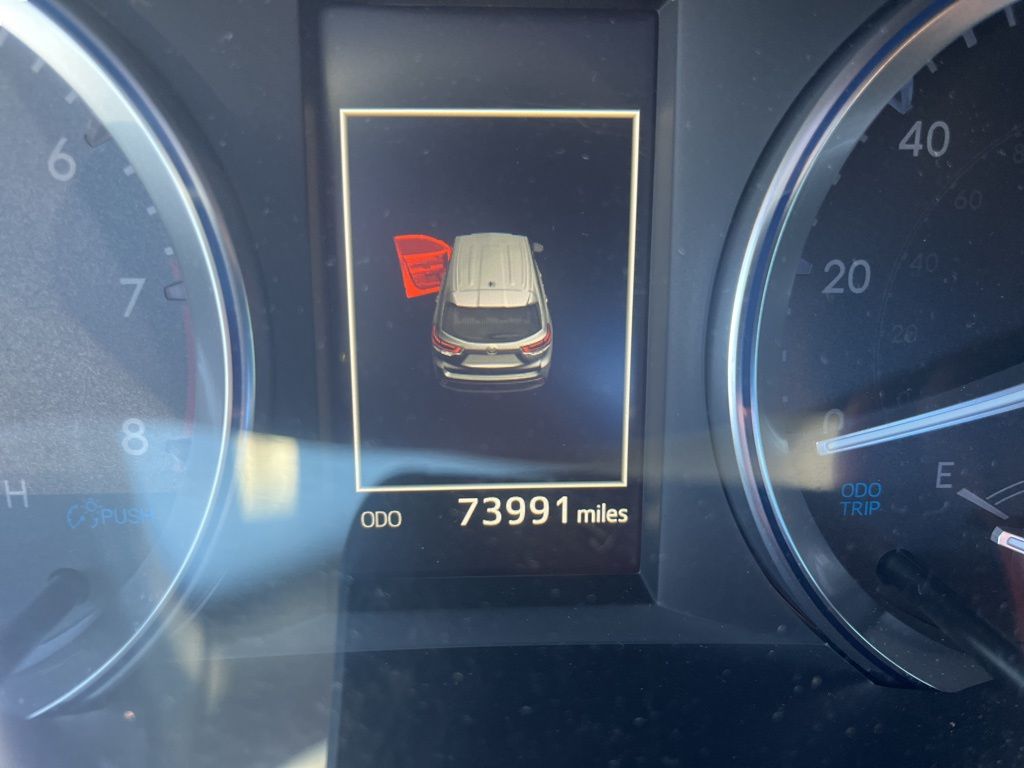 Thumbnail: 2019 Toyota Highlander - 5