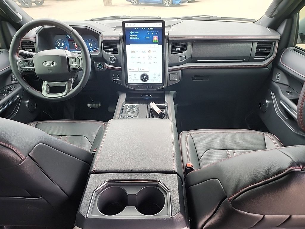 2024 Ford Expedition Limited photo