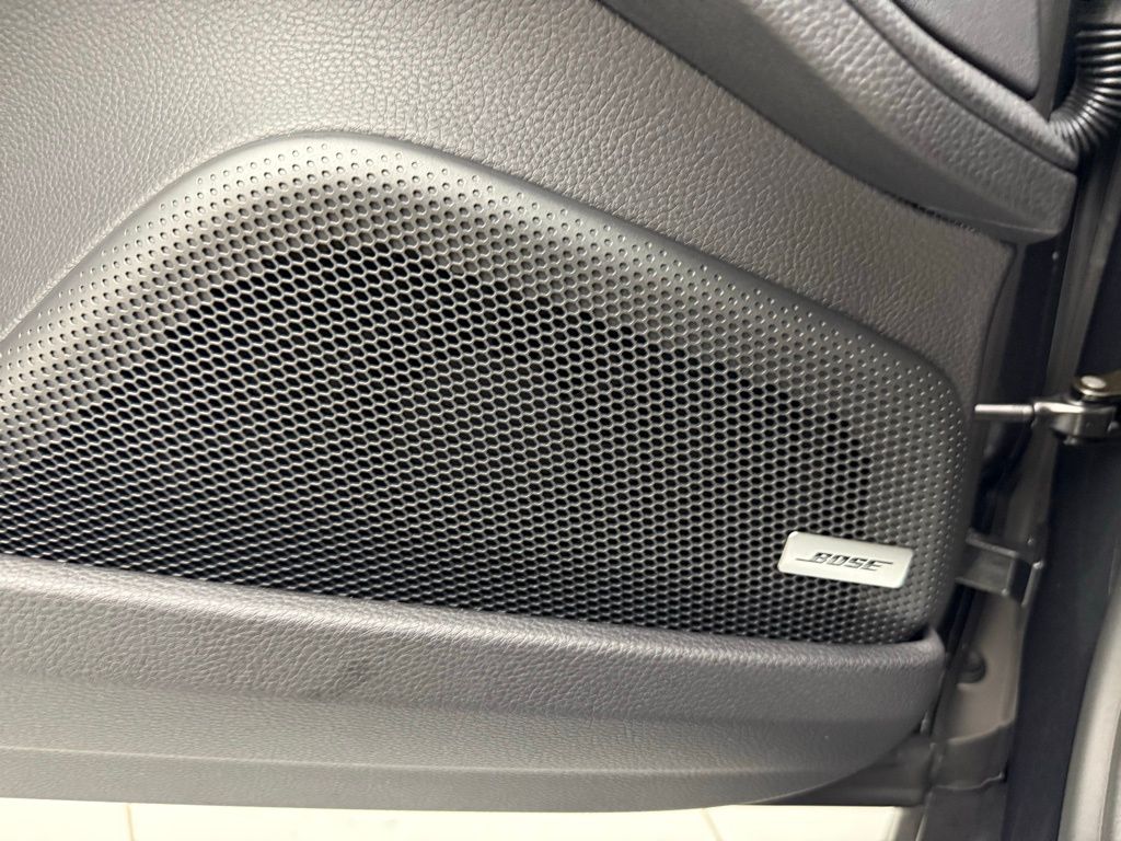 Thumbnail: 2026 Porsche Panamera - 22