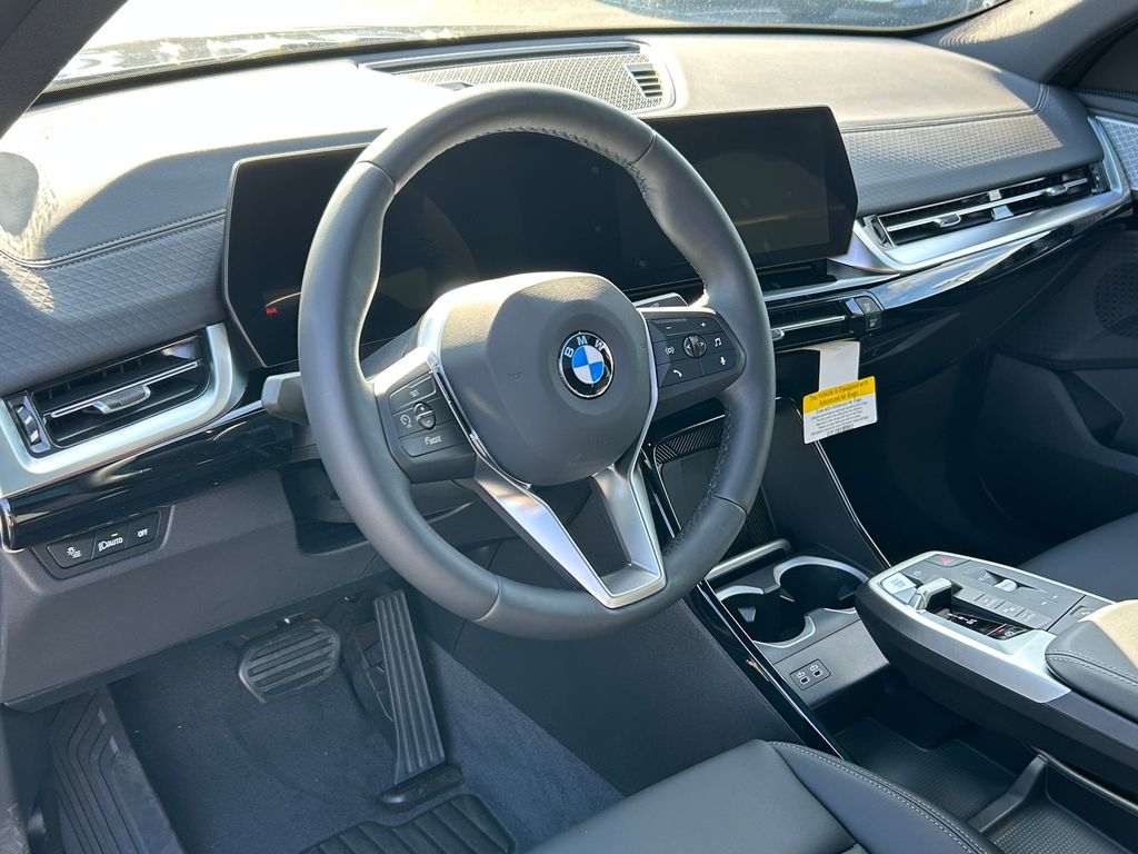 2025 BMW X2 xDrive28i 13