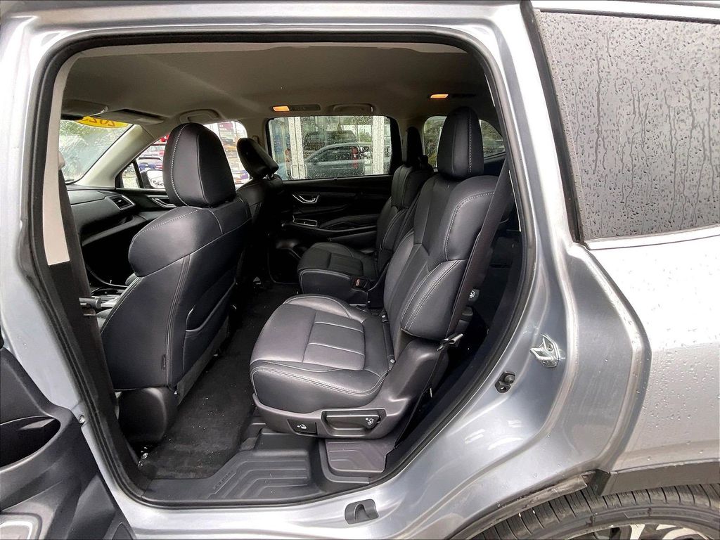 2023 Subaru Ascent — photo 15