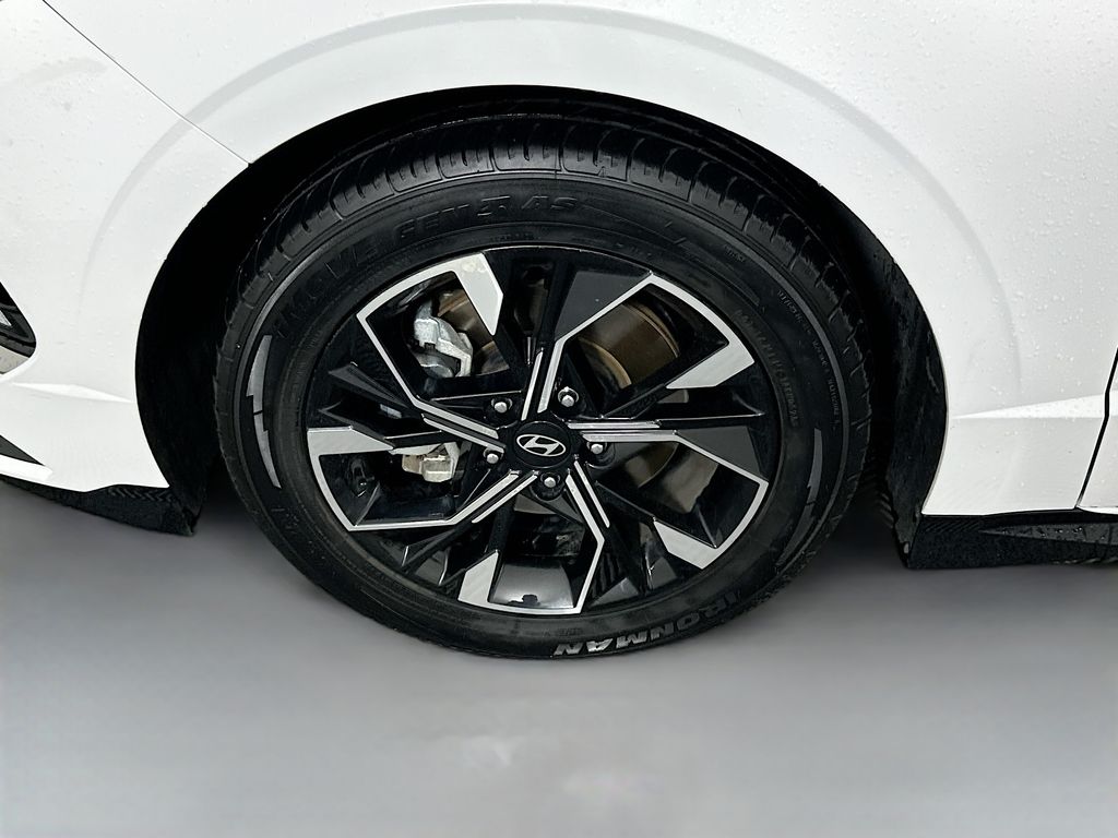 Thumbnail: 2024 Hyundai Sonata - 29