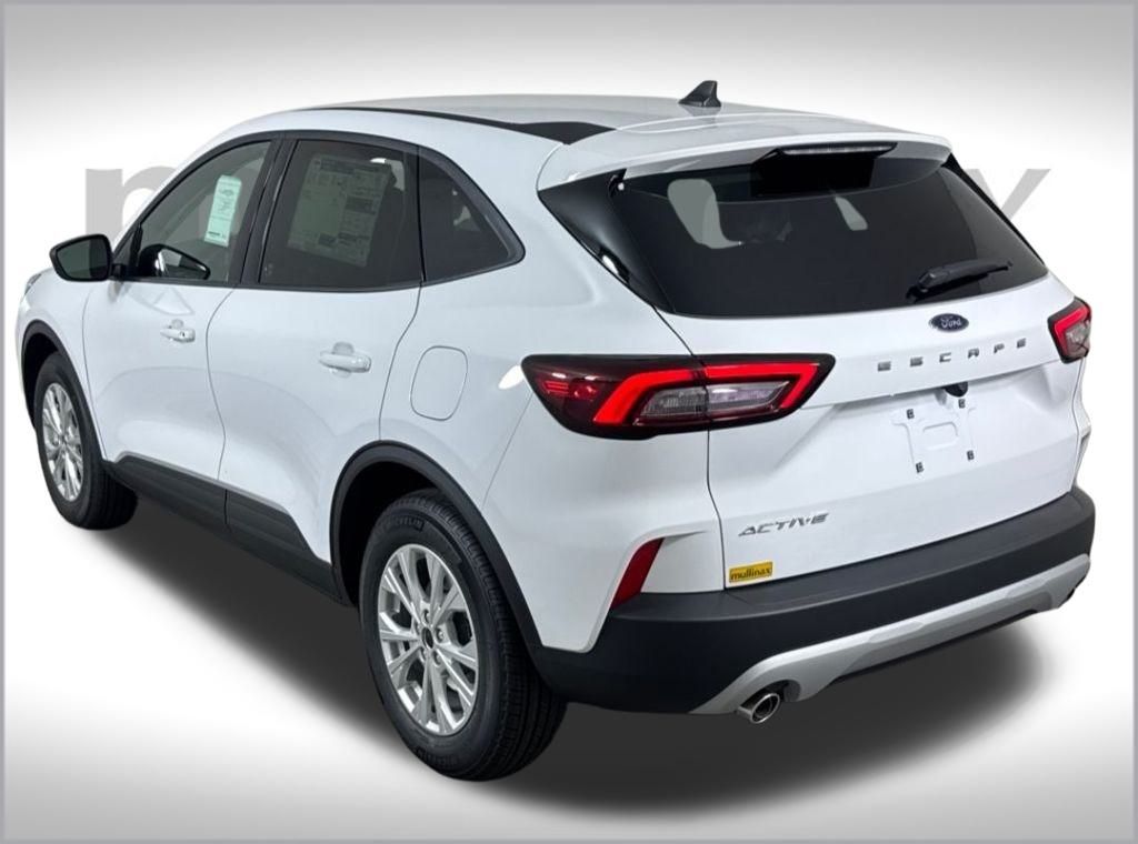 2026 Ford Escape Active photo 3