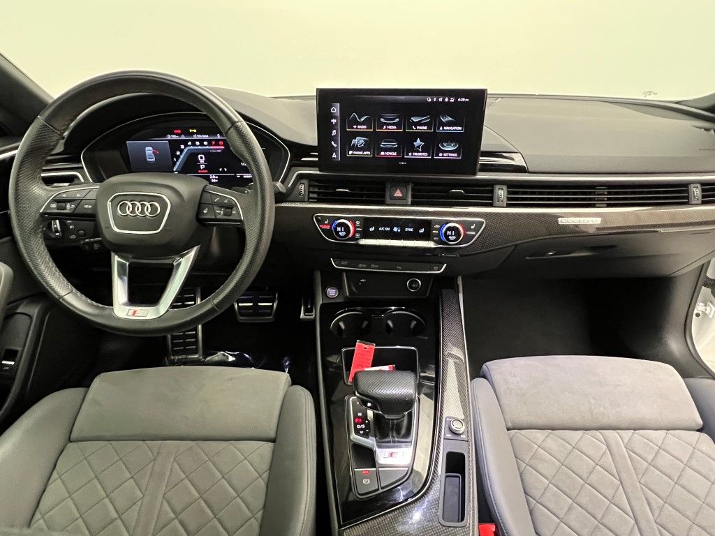 Thumbnail: 2022 Audi S5 - 14