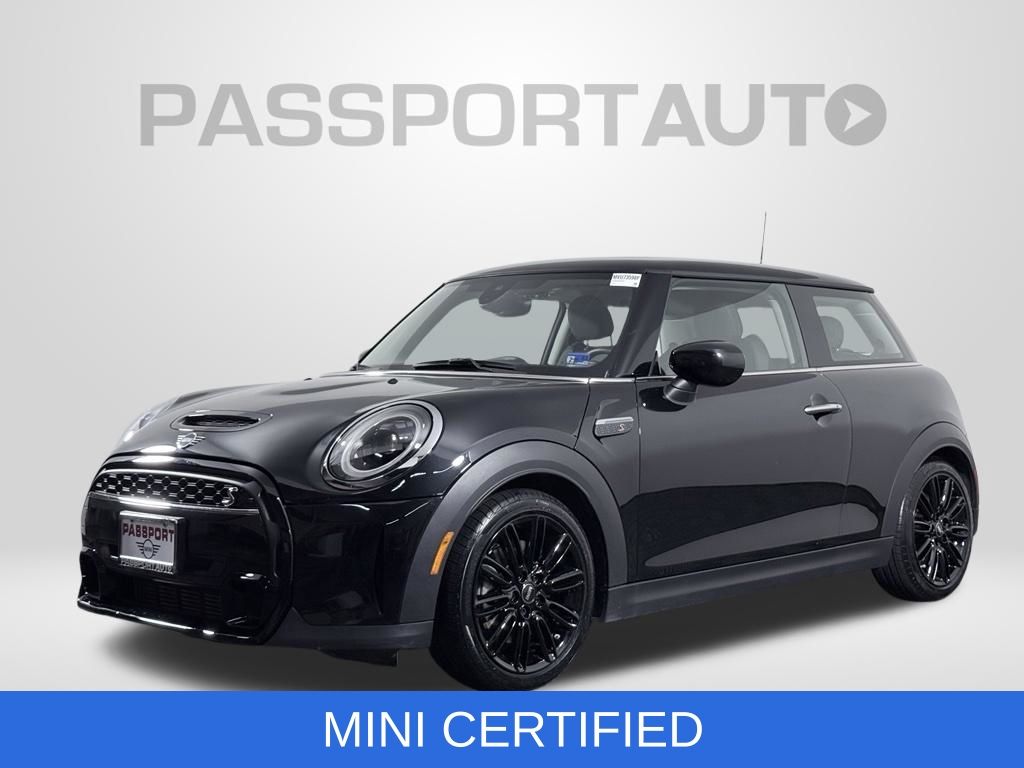Midnight Black 2024 MINI Cooper Hatchback  6-Speed Manual