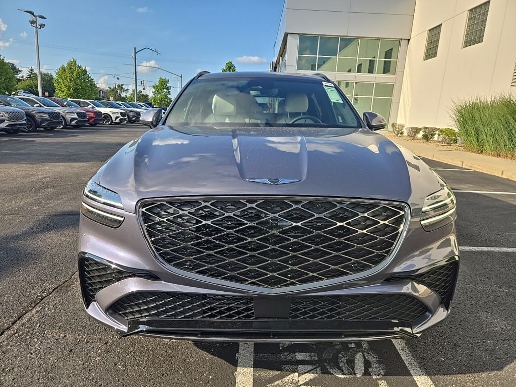 Thumbnail: 2026 Genesis GV70 - 3