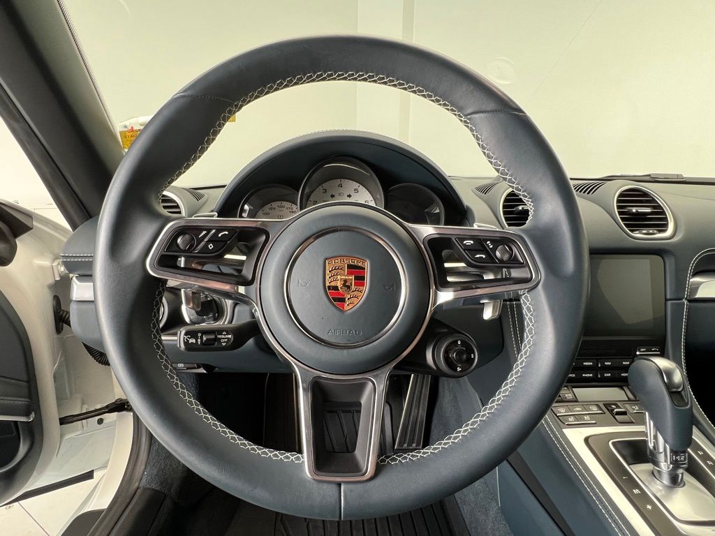 Thumbnail: 2024 Porsche 718 Boxster - 7