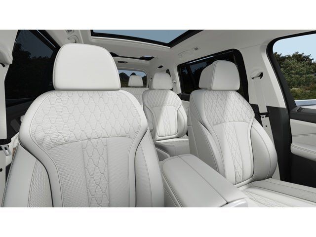 New 2027 White BMW xDrive40i image 11