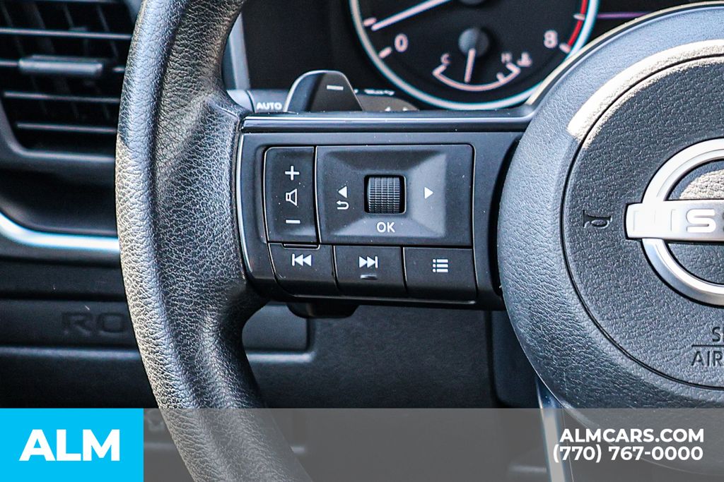 Used 2024 Gray Nissan S image 34