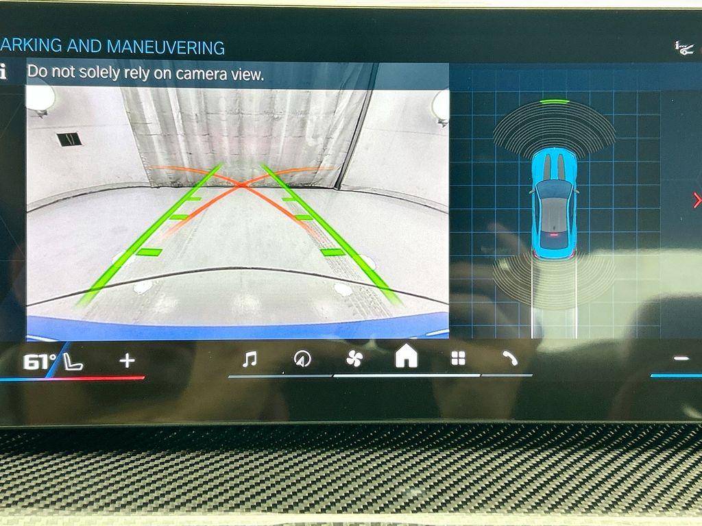 Thumbnail: 2025 BMW M4 - 15