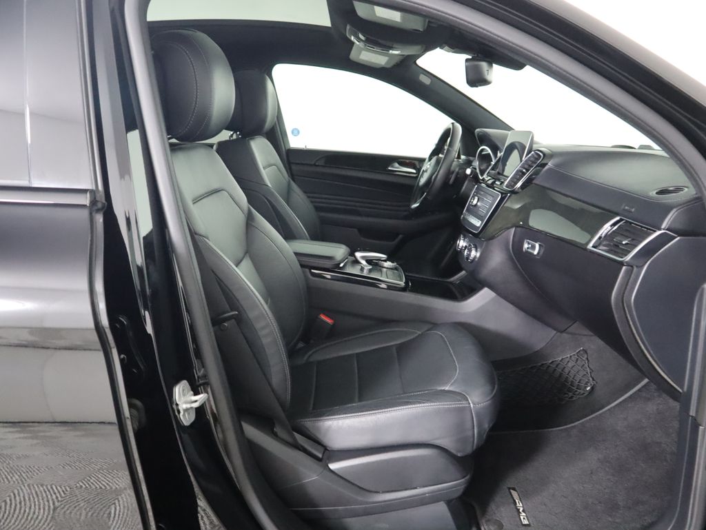 Thumbnail: 2018 Mercedes-Benz GLE - 20