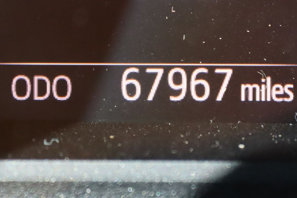 Thumbnail: 2020 Toyota Tundra - 25