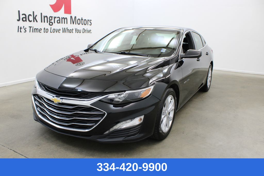 used 2024 Chevrolet Malibu car, priced at $20,991