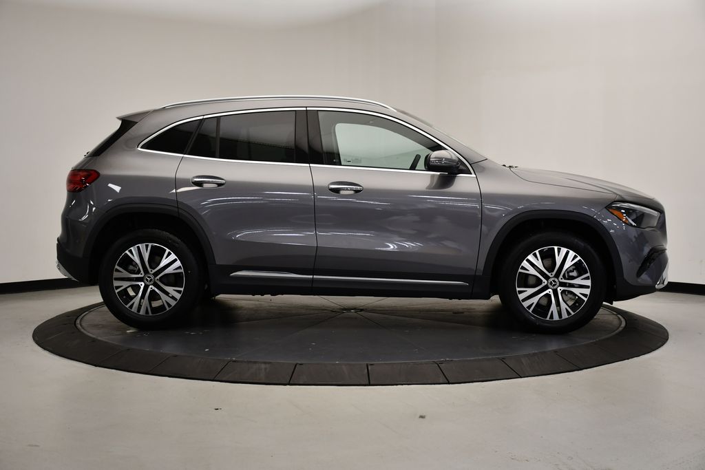 Thumbnail: 2026 Mercedes-Benz GLA - 6