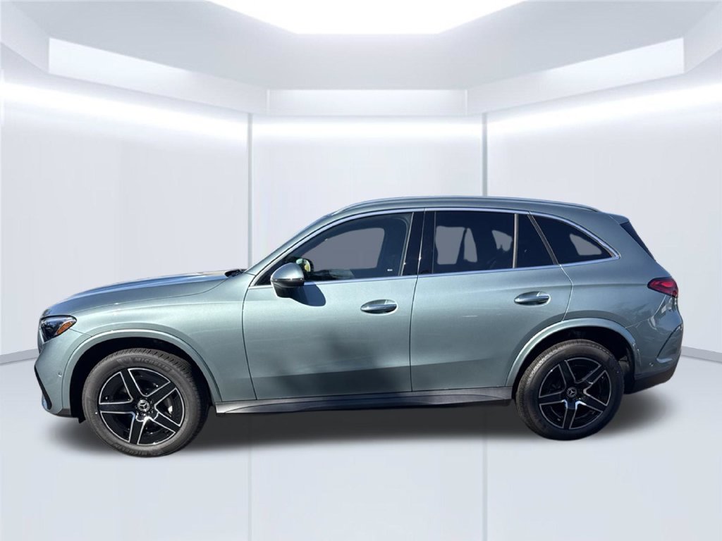 Thumbnail: 2026 Mercedes-Benz GLC - 2
