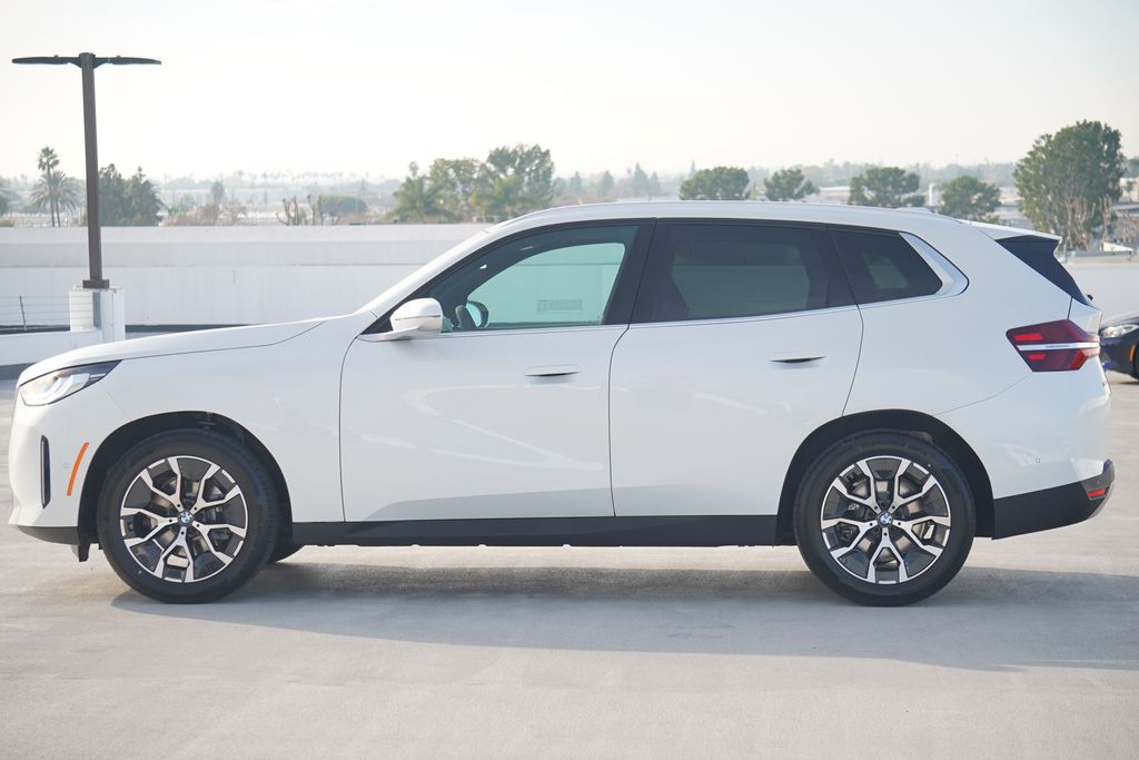 Thumbnail: 2026 BMW X3 - 4