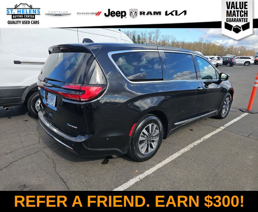 2023 Chrysler Pacifica Hybrid