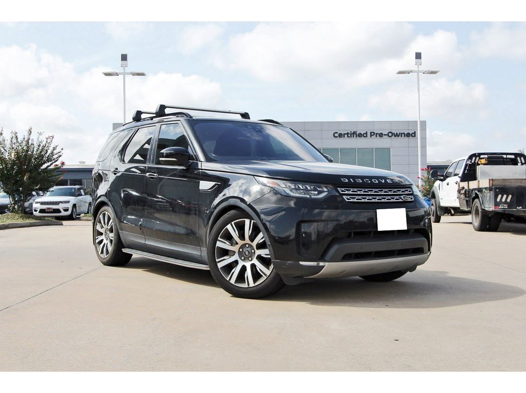 2018 Land Rover Discovery HSE Luxury Black at Ultimate Motorsports