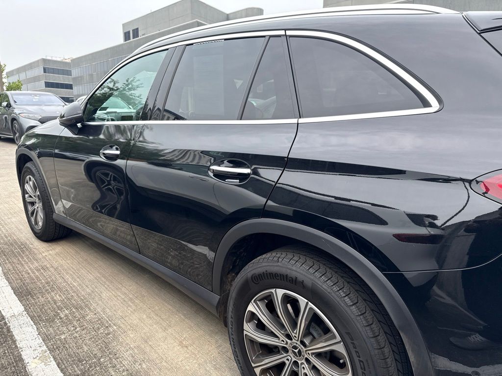 Thumbnail: 2026 Mercedes-Benz GLC - 4