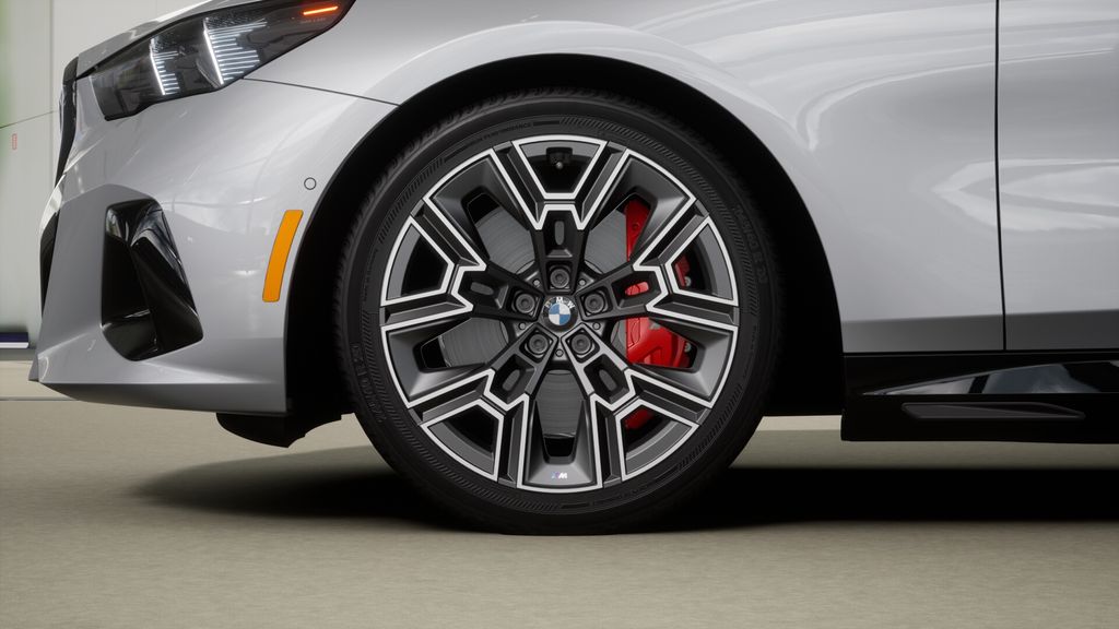 Thumbnail: 2026 BMW i5 - 32